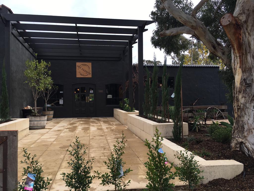 One Paddock Currency Creek Winery Villas Exterior foto